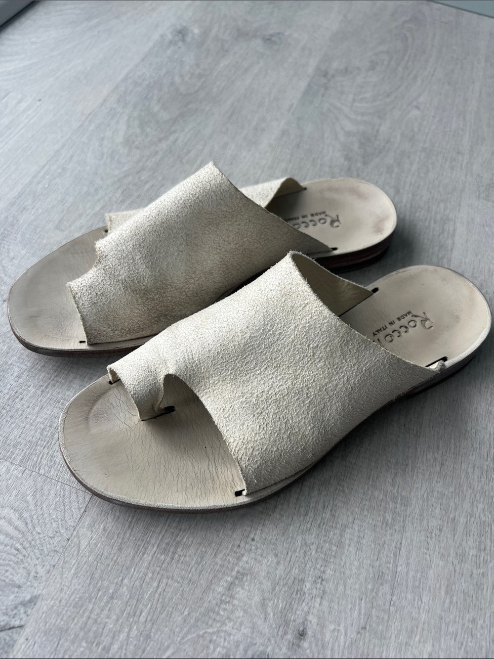 Rocco P. Women's Suede Slide Sandals in Off-White - Picture 3 of 5